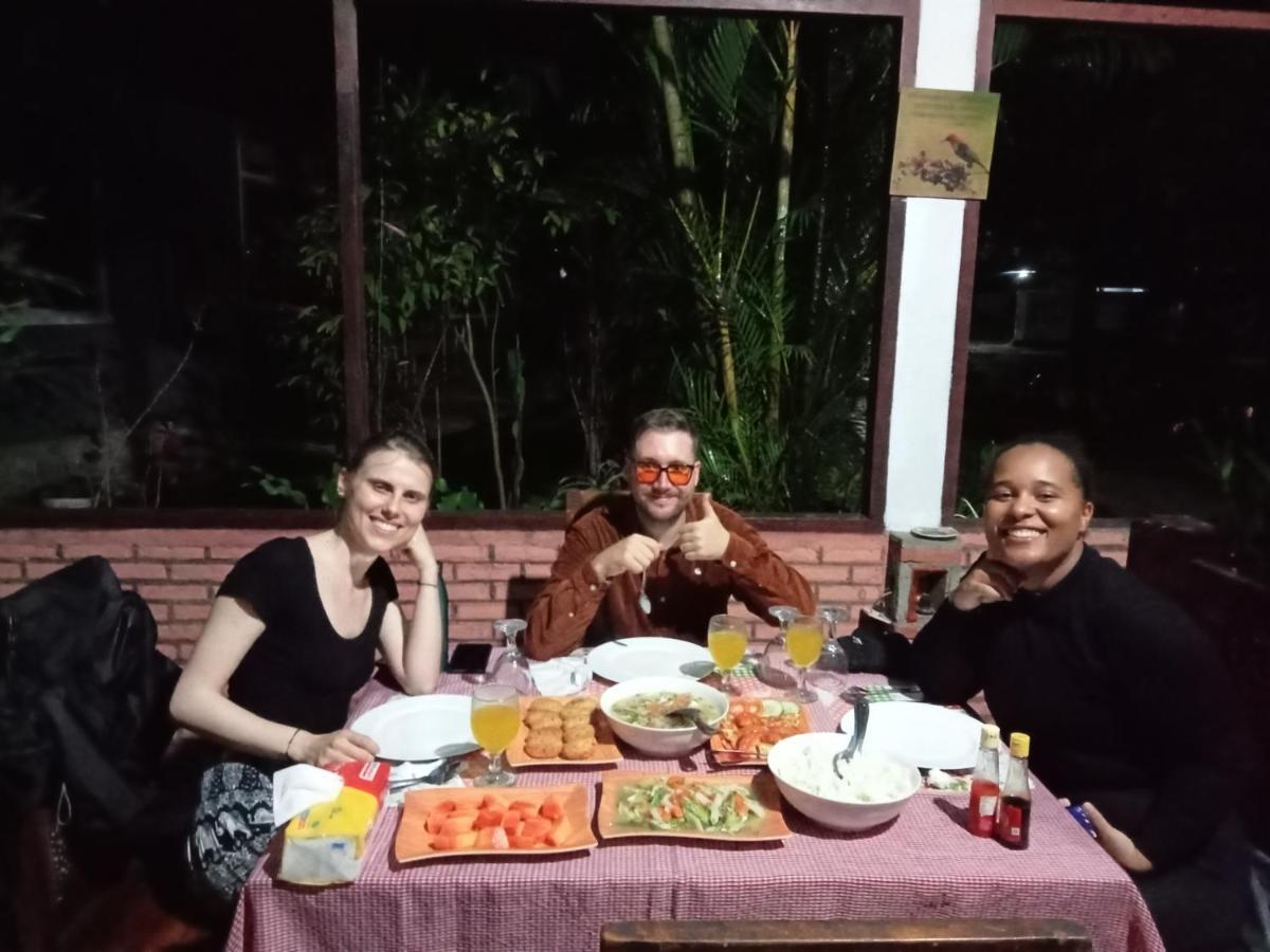 Tangkoko Ranger Homestay Bitung Exterior photo