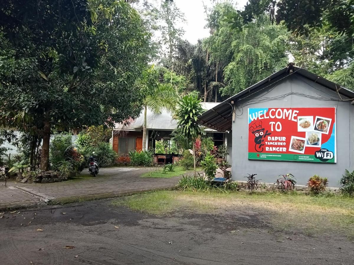 Tangkoko Ranger Homestay Bitung Exterior photo